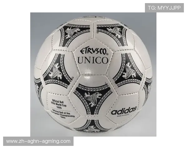 雨天作战装备指南:防水防滑足球装备性能大比拼 雨天作战装备指南:防水防滑足球装备性能大比拼